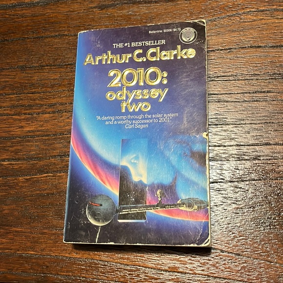 2010: Odyssey Two Sequel to 2001 Space Odyssey Arthur C. Clarke Science Fiction - Picture 1 of 4